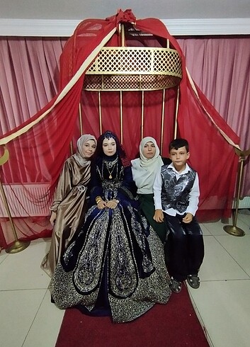 Gelinlikkk tarlatani