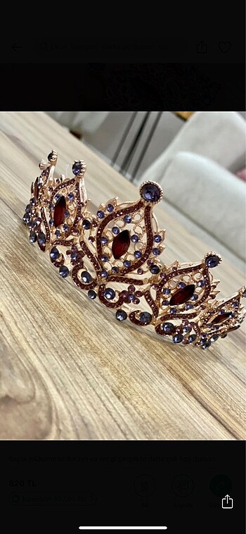 Tasarımcı Nişan Tacı