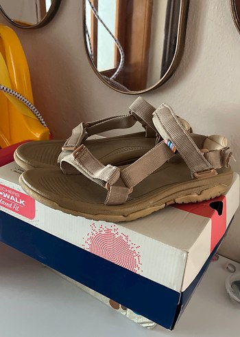 Bej Kadın Dolgu Topuklu Sandalet - Görsel 2