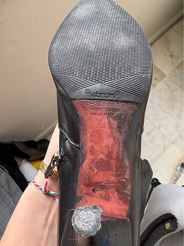 41 Beden siyah Renk Vibram tabanlı topuklu deri çizme