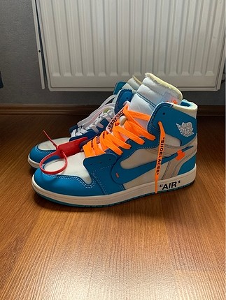 UNC J1
