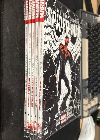 Superior Spider-Man Ciltli Çizgi Roman Seti