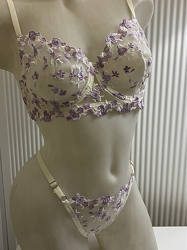 Diğer Bayan Bralet Takım