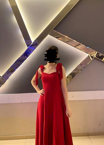xs Beden kırmızı Renk Kırmızı Uzun Askılı Drapeli Elbise