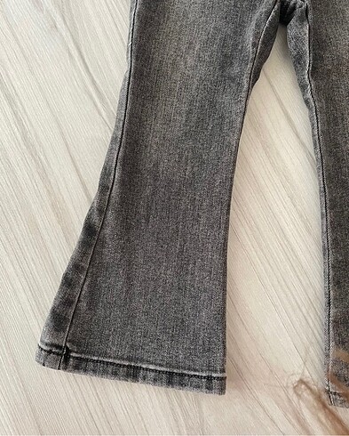 Zara Kız çocuk pantolon