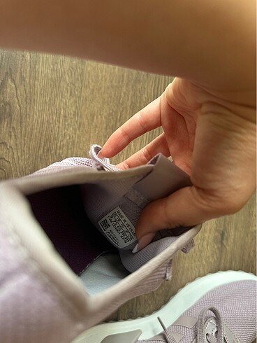 41 Beden mor Renk Adidas Spor Ayakkabı