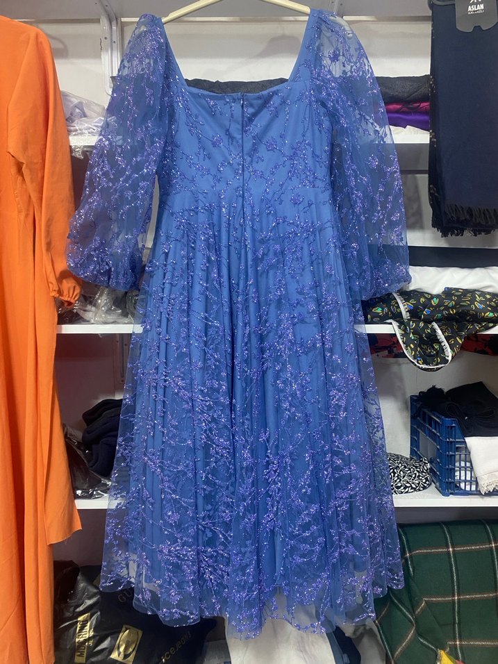 Mavi Dantel Nakışlı Elbise - Görsel 3