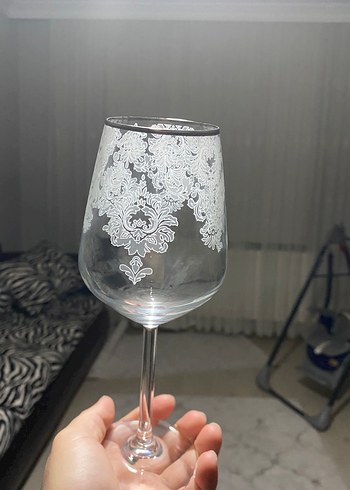 Gri Desenli Beyaz Bordürlü Kadeh 12 adet