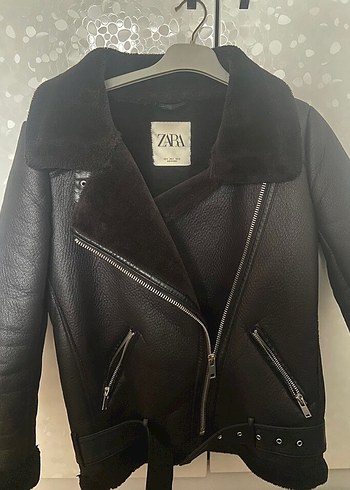Zara Kürklü Siyah Deri Kadın Ceket