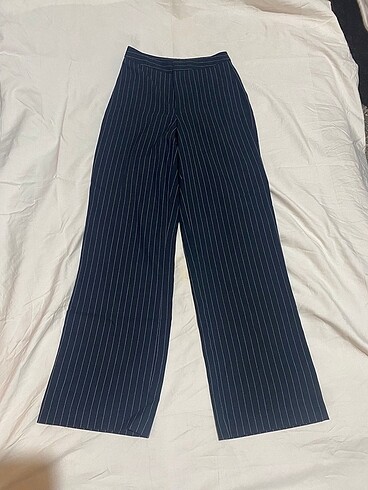 Stradivarius Kadın kumaş pantolon
