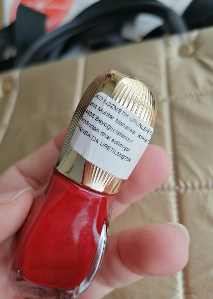 Kiko ışıltılı oje - Görsel 2