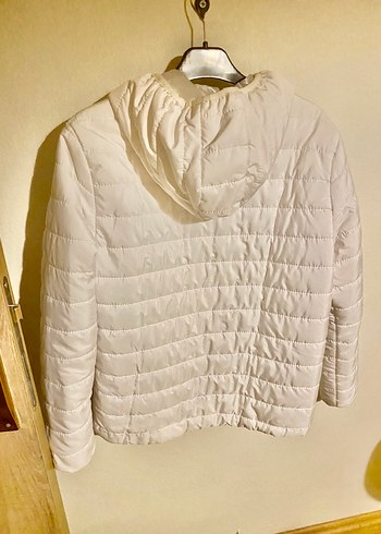 Beyaz Fermuarlı Kadın Mont - Görsel 3