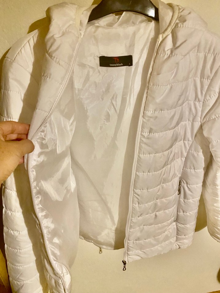 Beyaz Fermuarlı Kadın Mont - Görsel 4