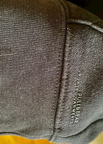 Pull&Bear Siyah Erkek Rozet - Görsel 4