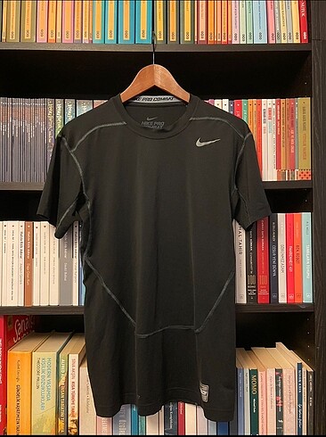 Nike pro combat