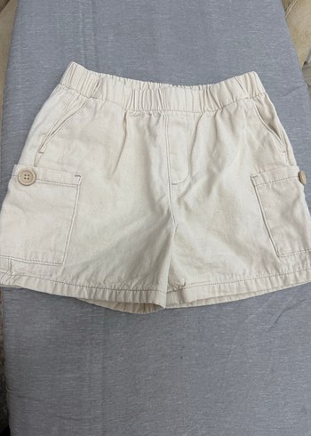 Bej Düğmeli Unisex Şort