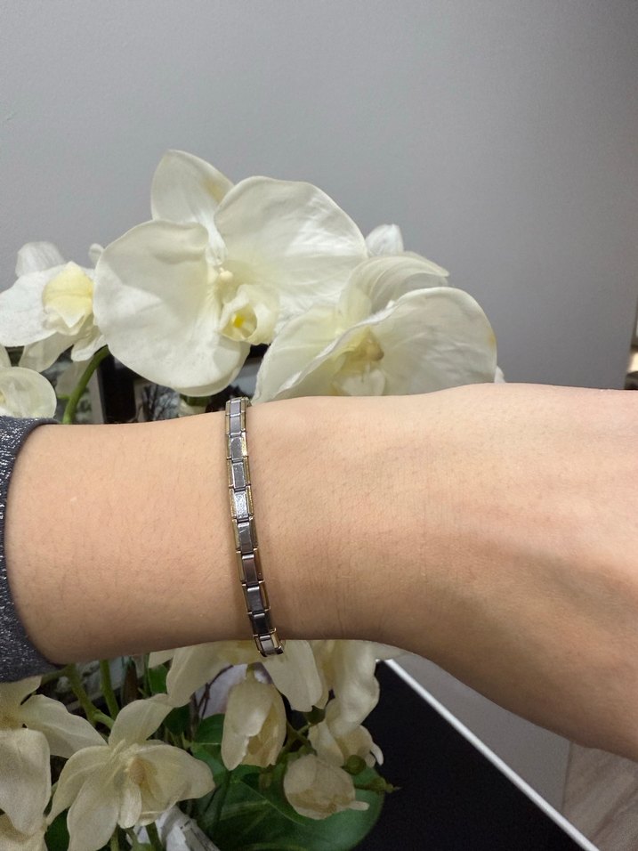 Altın Renkli Zincir Detaylı Kadın Bileklik - Görsel 4