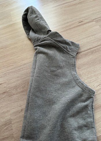 Erkek Gri Kapüşonlu Fermuarlı Yelek - Görsel 4