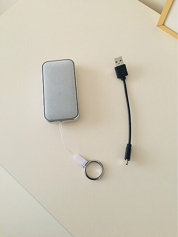 Bluetooth hoparlör