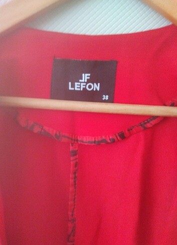 38 Beden kırmızı Renk Lefon blazer ceket