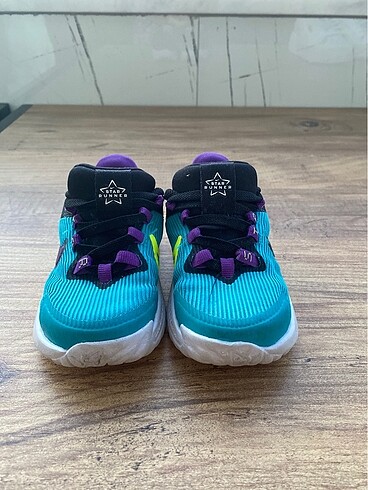 22 Beden Nike bebek yürüyüş ayakkabısı