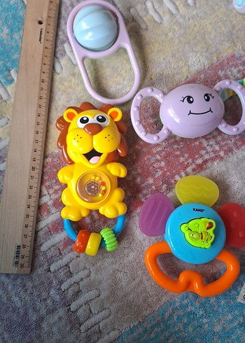 Renkli Bebek Diş Kaşıyıcıları ve Çıngıraklar - Görsel 4