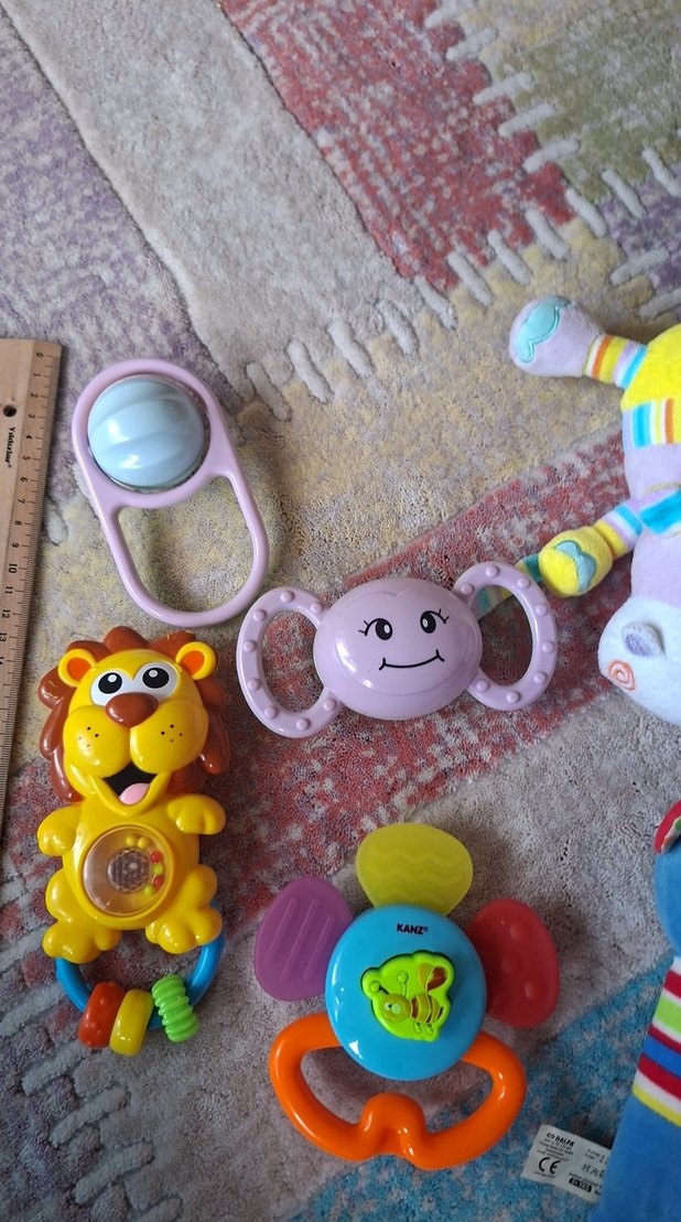 Renkli Bebek Diş Kaşıyıcıları ve Çıngıraklar - Görsel 5