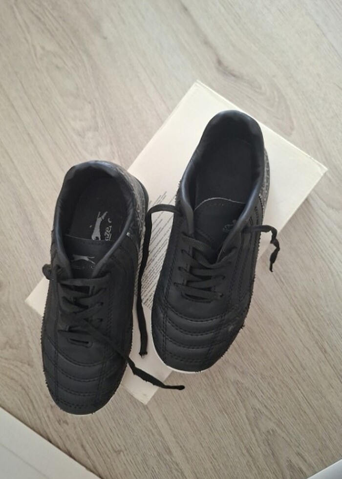 Krampon halı saha ayakkabısı - Görsel 3