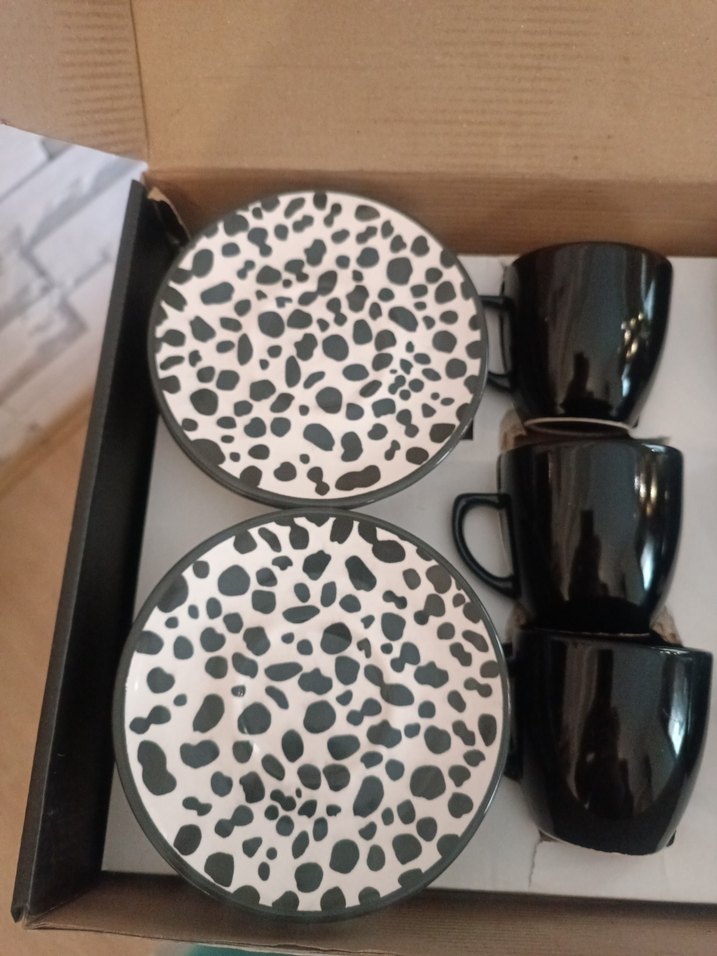 Siyah Seramik 6'lı Fincan ve Tabak Seti - Görsel 3