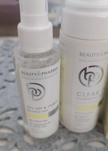 Clear Skin Yüz Temizleyici Köpük ve jel üçlü set - Görsel 3