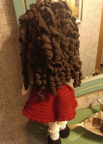 Kahverengi Saçlı Örgülü Bebek - Görsel 5