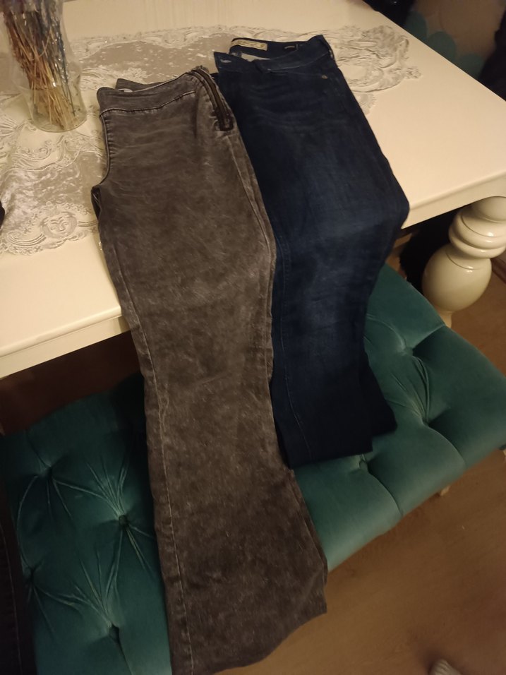 Gri ve lacivert Kadın Denim Pantolon dört tane - Görsel 3