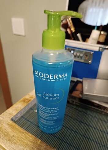 Bioderma sebium 