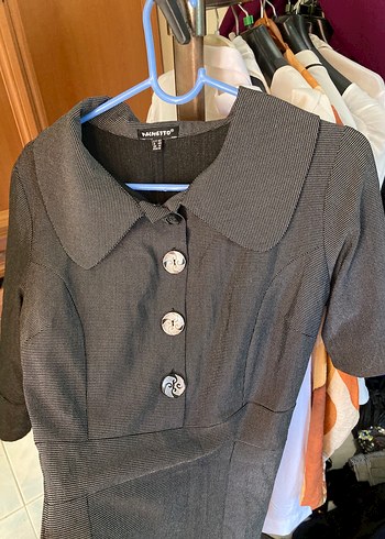 Düğmeli Gri Keten Midi Ofis Elbisesi - Görsel 3