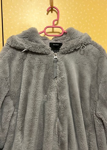 Gri Kapüşonlu Peluş Kadın Ceket - Görsel 2