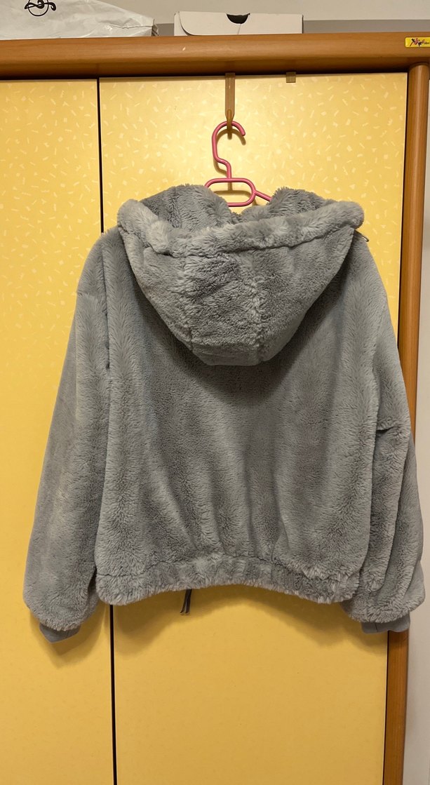 Gri Kapüşonlu Peluş Kadın Ceket - Görsel 5