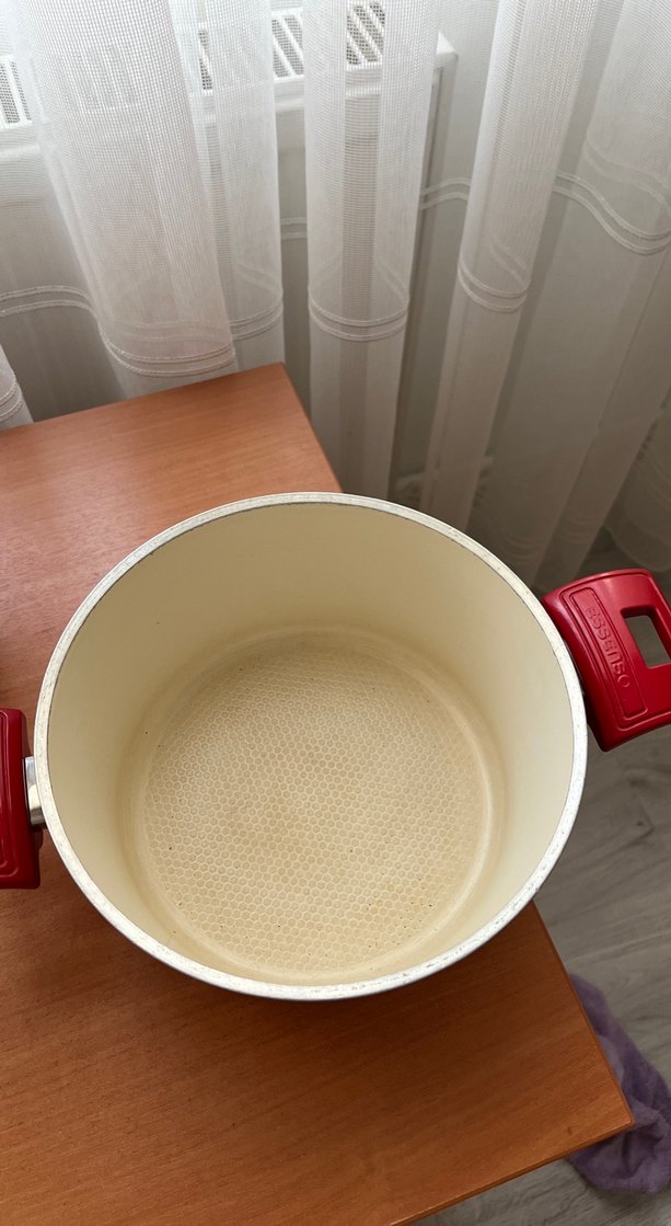 Parlak Kırmızı Tencere - Görsel 4