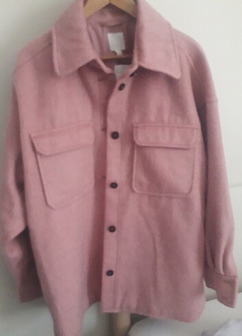 MONT PEMBE H&M 