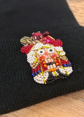 Fındık kıran işlemeli bere - Görsel 3