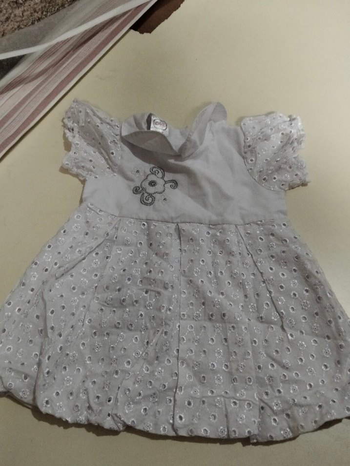 Kız Çocuk Beyaz Nakışlı Keten Elbise - Görsel 3