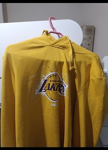 m Beden sarı Renk Sweatshirt Nba Temalı