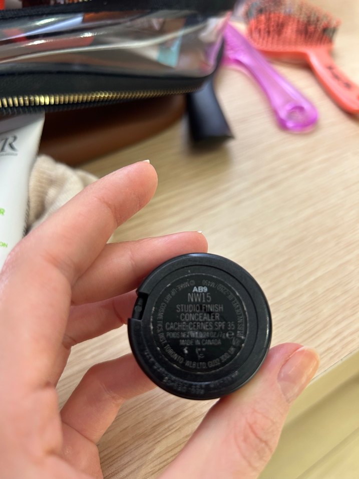 Mac Studio Finish NW15 Concealer SPF 35 - Görsel 2