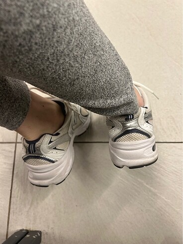 40,5 Beden New balance 530 orijinal
