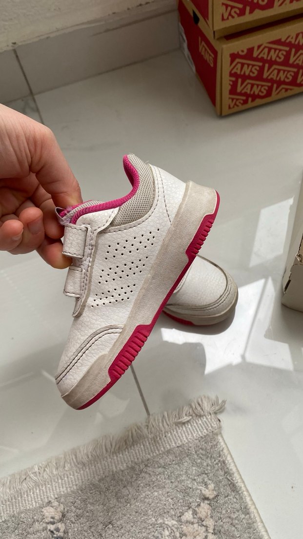 Kız Çocuk Pembe Cırt Cırtlı Spor Ayakkabı - Görsel 4