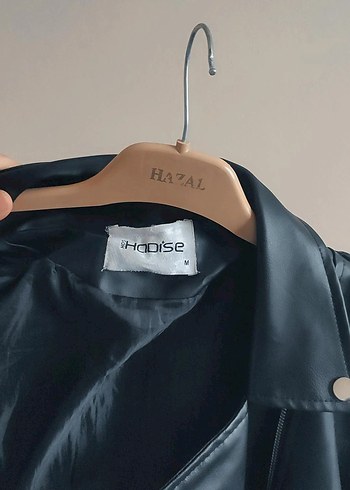 Fermuarlı Siyah Deri Biker Ceket - Görsel 3