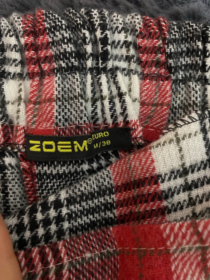 Kırmızı Gri Kareli Etek - Görsel 4