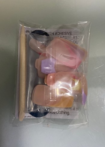 Pastel Renkli 24 Parça Jel Etkili Takma Tırnak - Görsel 2