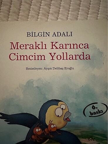 Meraklı karınca cimcim yollarda