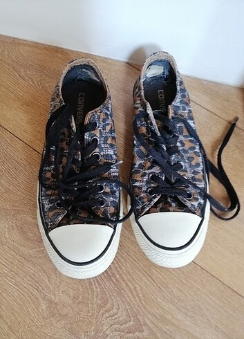 Converse ayakkabı
