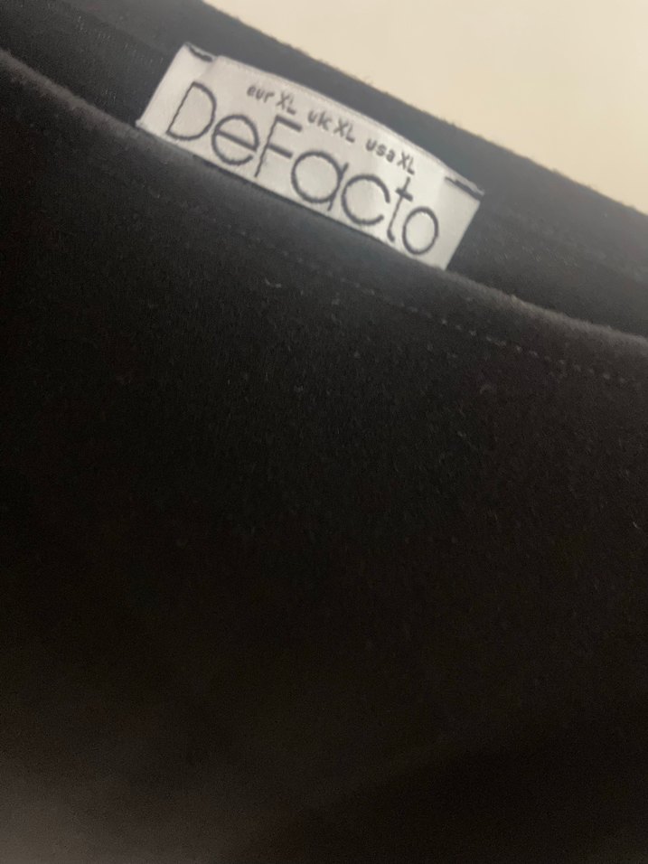 Kadın Siyah Uzun Kollu V Yaka Kazak - Görsel 3